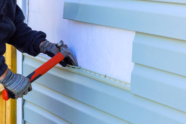 Reliable Siding Repair contractor in Fuquay-Varina, NC by Creative Siding